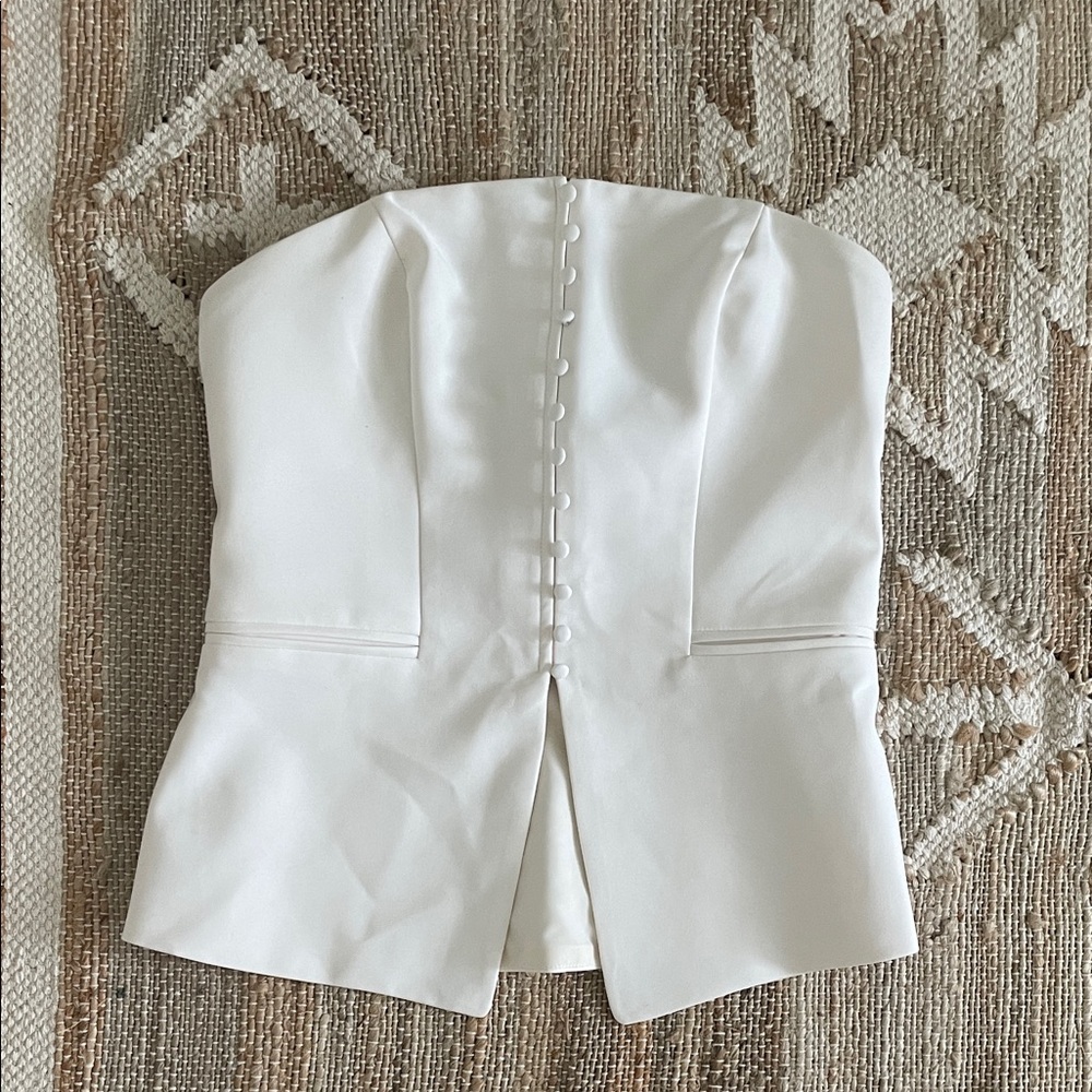Dynamite White Strapless Blouse